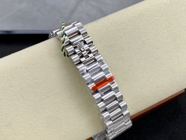 激安ロレックス着用イメージ